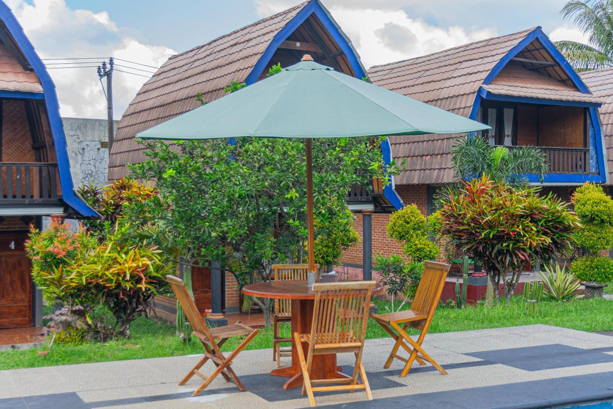Green Orry Inn Тетебату Екстериор снимка
